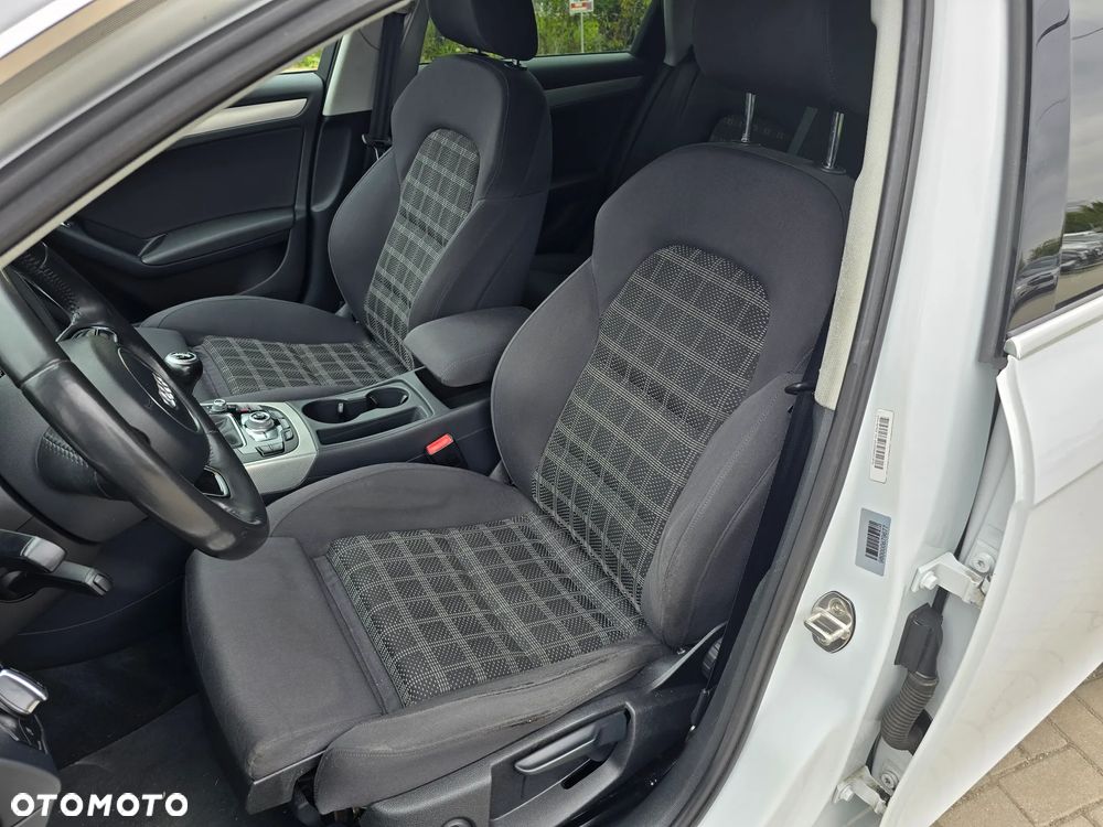Audi A4 Avant - 12