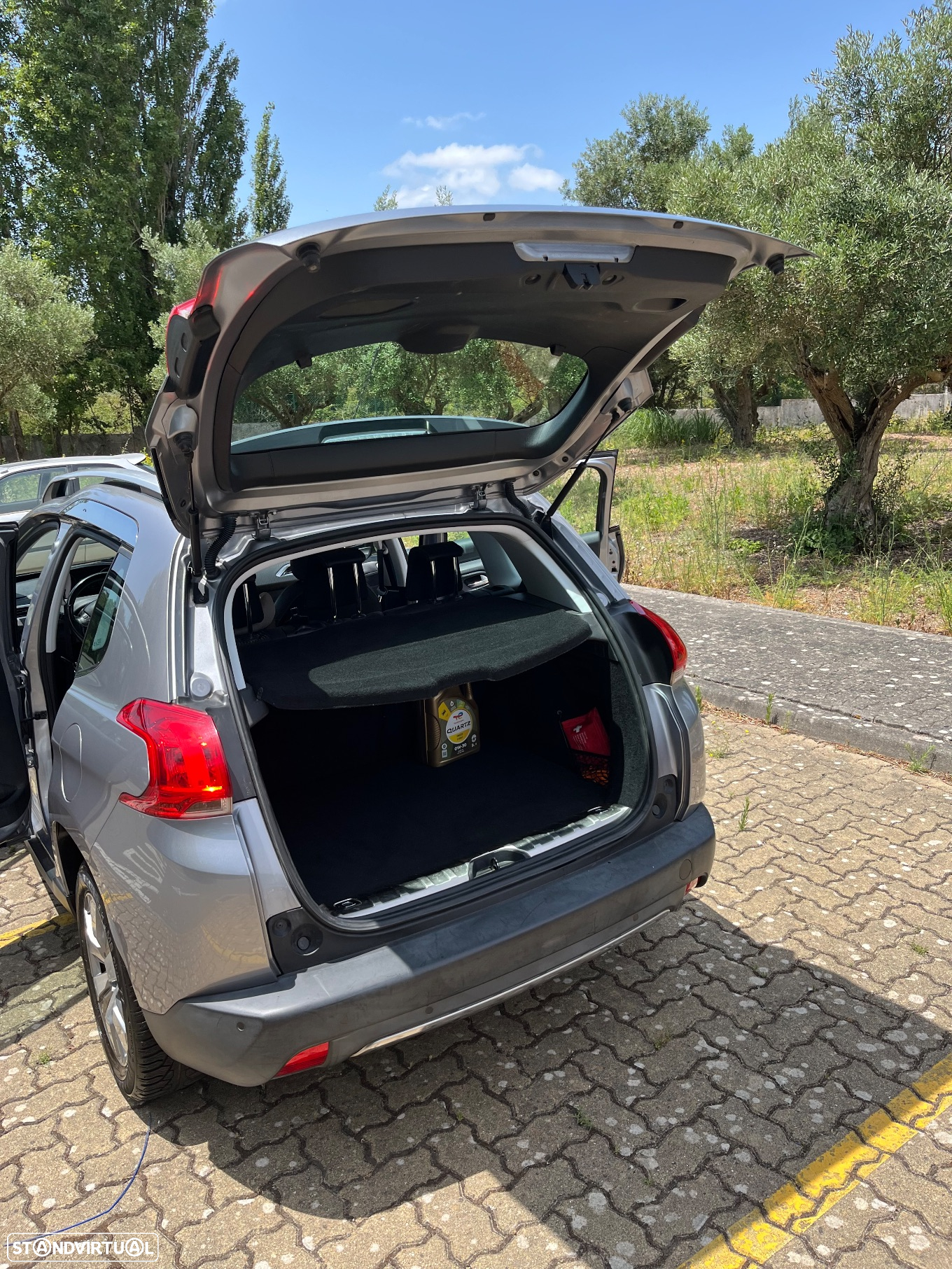 Peugeot 2008 1.2 PureTech Allure - 13