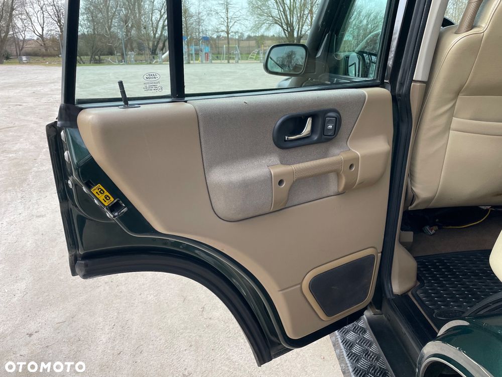 Land Rover Discovery - 14