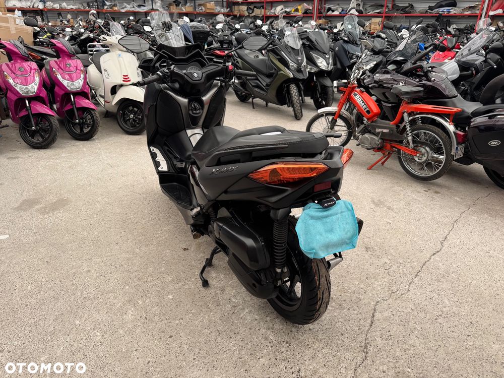 Yamaha X-max - 5