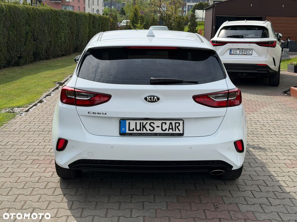 Kia Ceed 1.4 L Business Line Plus - 4