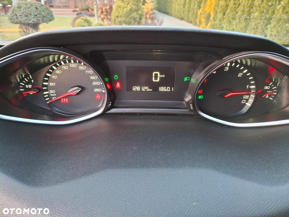 Opel Astra 1.6 CDTI Enjoy S&S - 21
