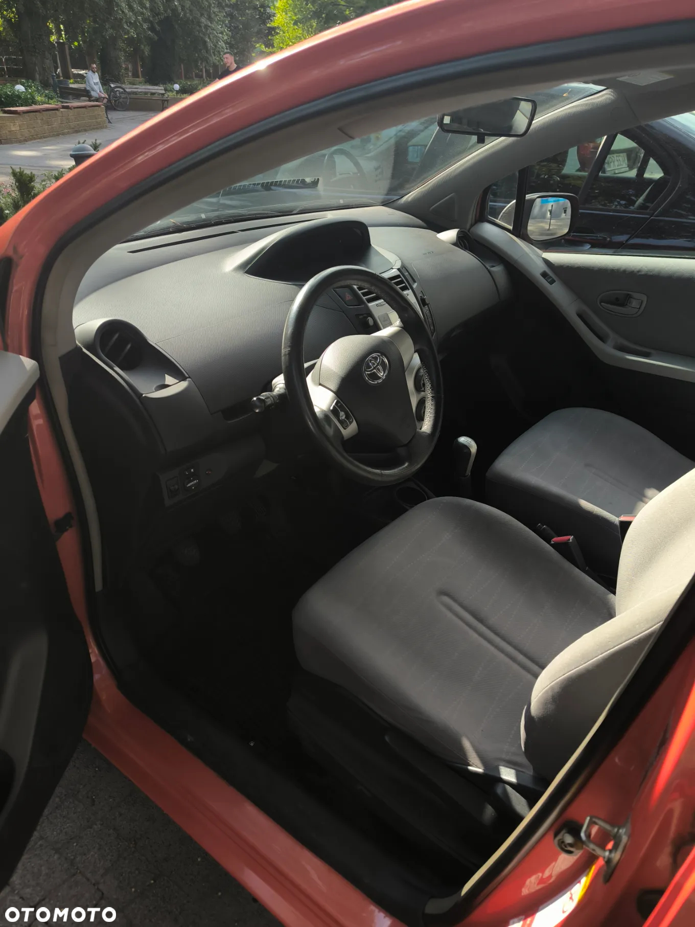 Toyota Yaris 1.3 Luna - 7