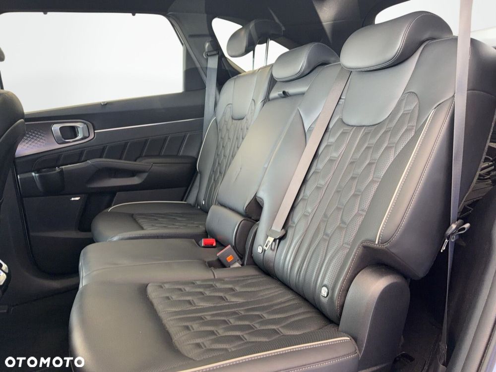 Kia Sorento - 17