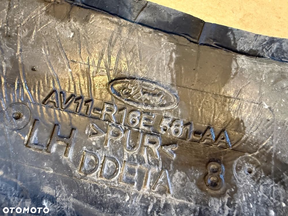 Wygłuszenie błotnika Ford B-Max prawe AV11-R16E560-AA lewe AV11-R16E561-AA OE - 3