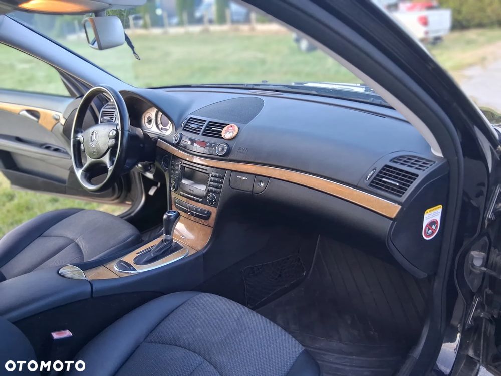Mercedes-Benz Klasa E - 7