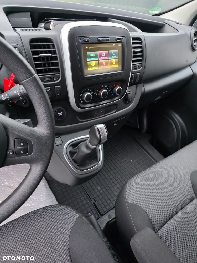 Renault TRAFIC - 22