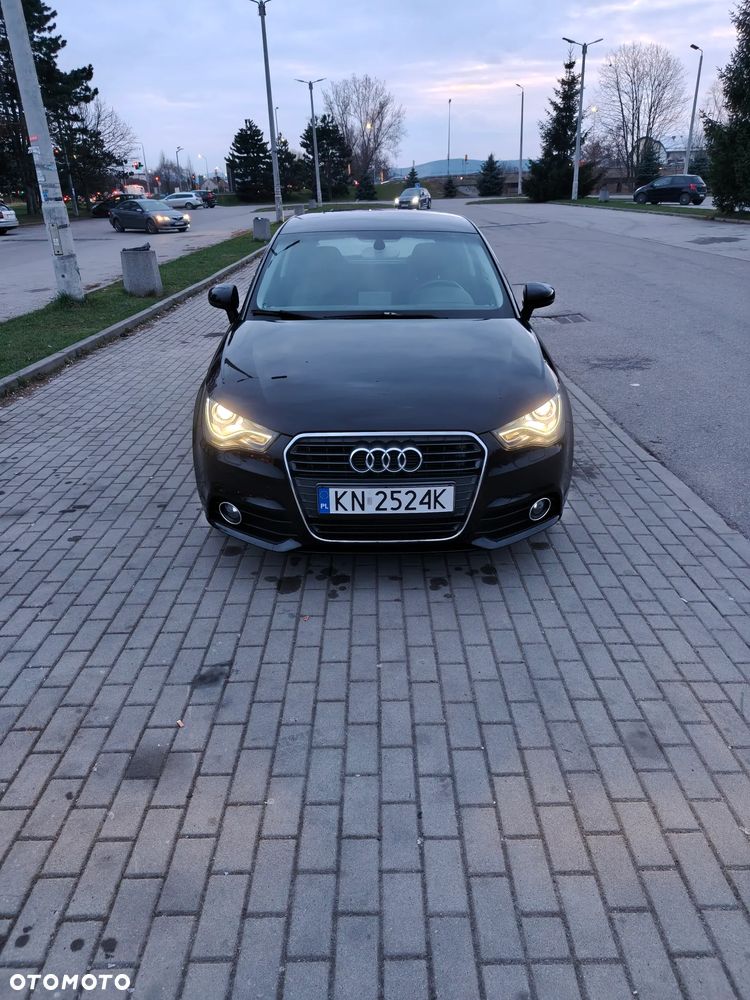 Audi A1 3-drzwiowe 1.6 TDI admired - 1