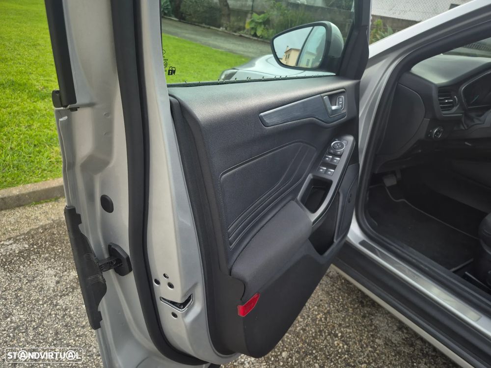 Ford Focus 1.0 EcoBoost Active Aut. - 13