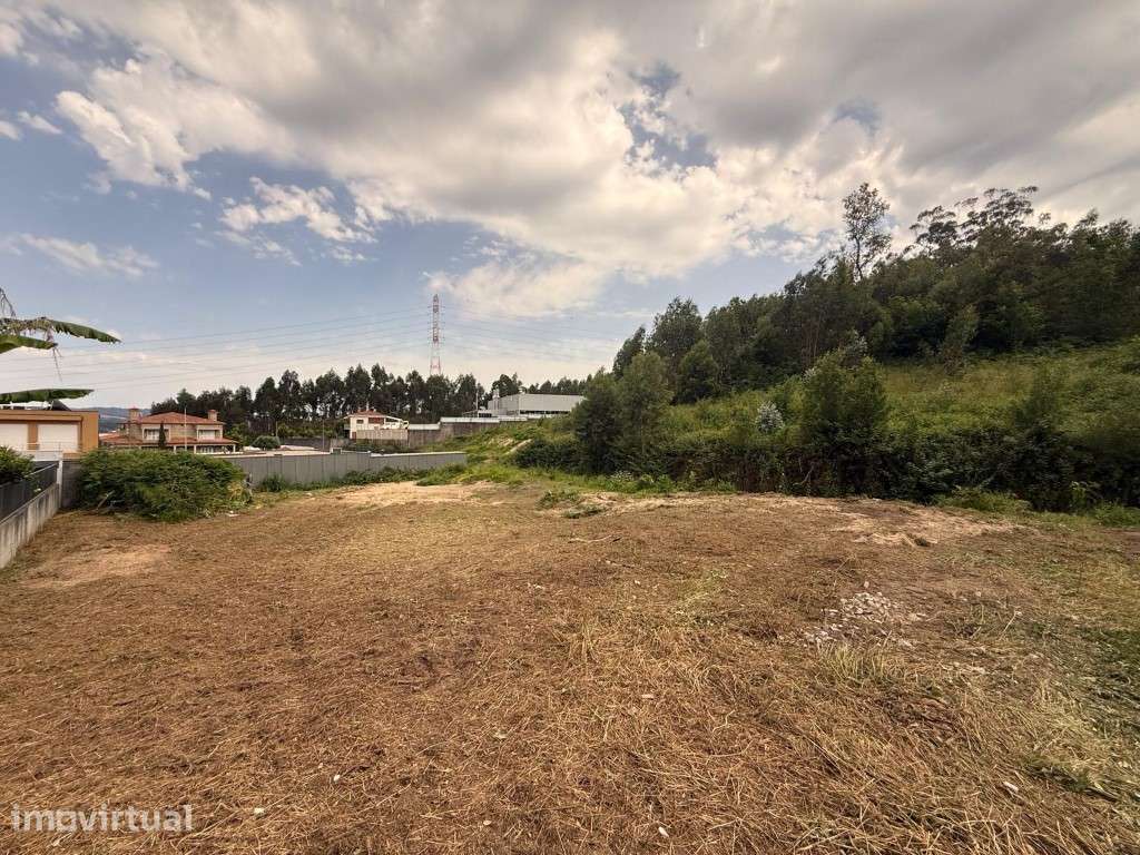 TERRENO PARA CONSTRUÇÃO EM MOURIZ - Grande imagem: 3/4