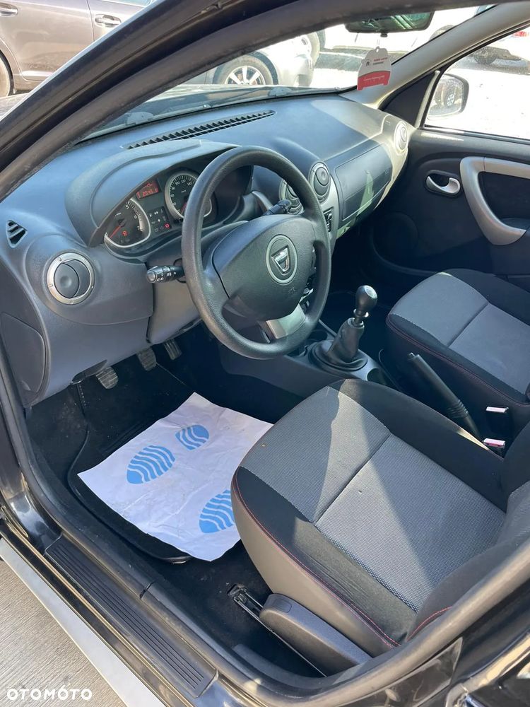 Dacia Duster 1.5 dCi Laureate - 7