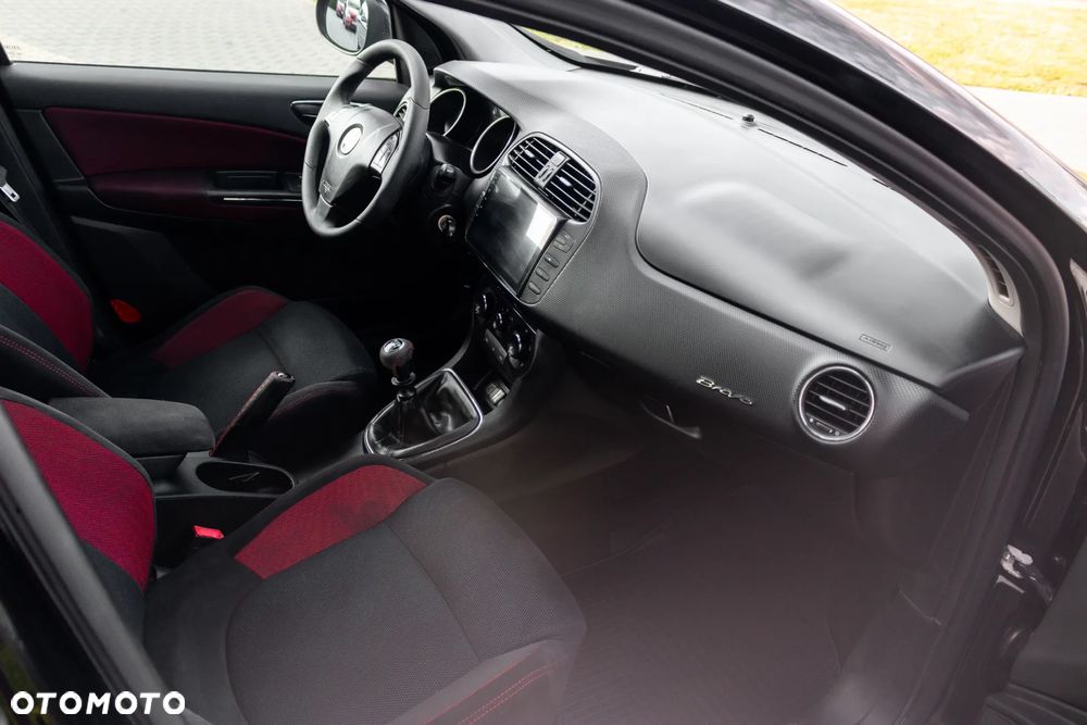 Fiat Bravo 1.4 T-JET 16V Emotion - 29