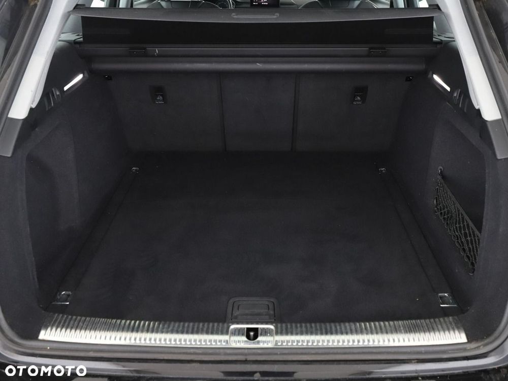 Audi A4 Avant 2.0 TFSI ultra S tronic design - 21