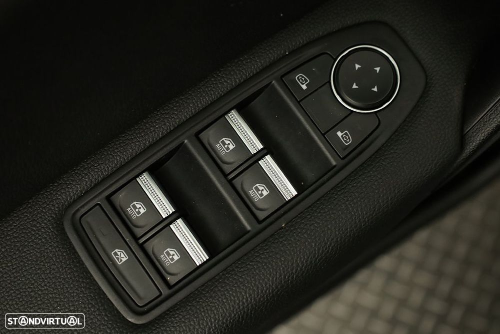 Renault Captur 1.0 TCe Techno - 21