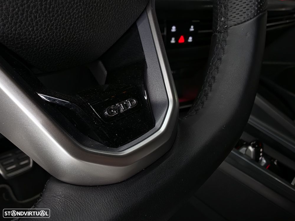 VW Golf 2.0 TDI GTD DSG - 12
