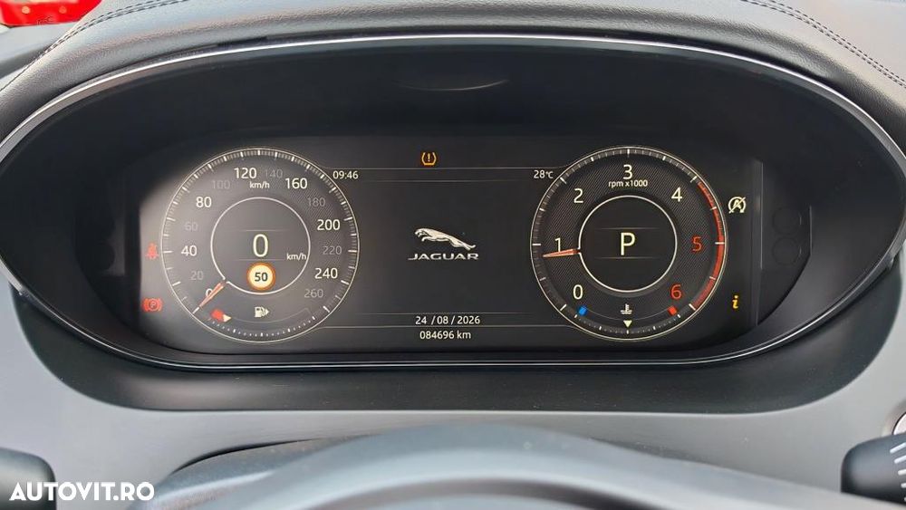 Jaguar E-Pace D180 AWD Aut. R-Dynamic S - 35