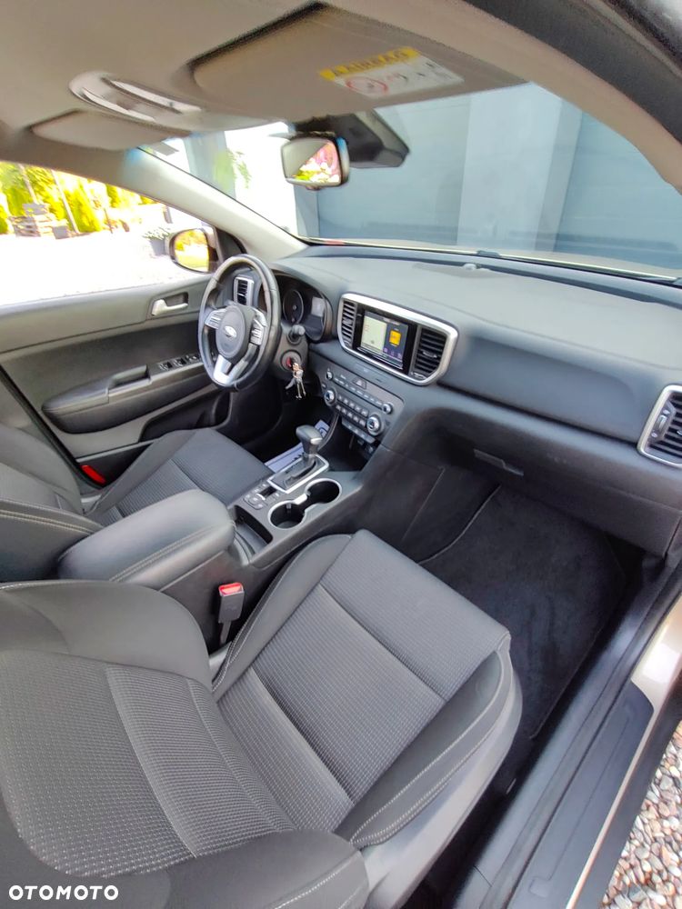 Kia Sportage 1.6 CRDI AWD DCT SPIRIT - 11