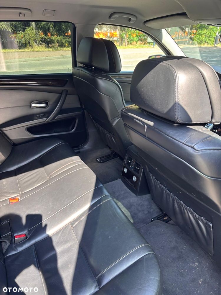 BMW Seria 5 520d Edition Exclusive - 18
