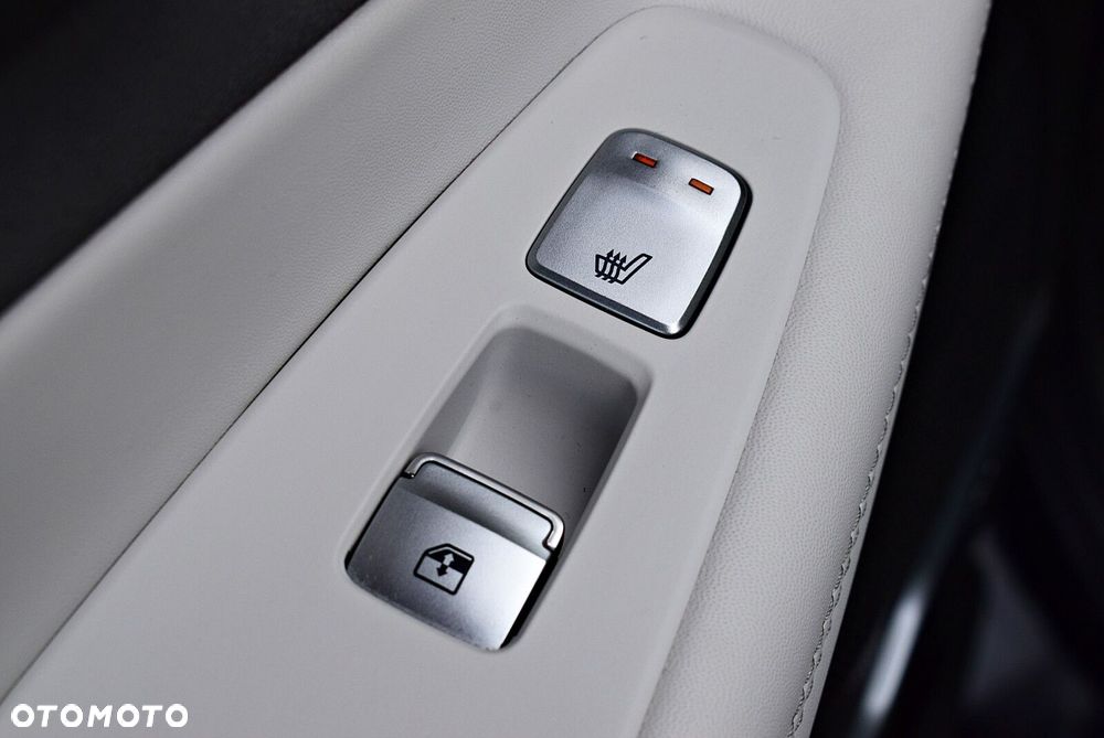 Hyundai Santa Fe - 18