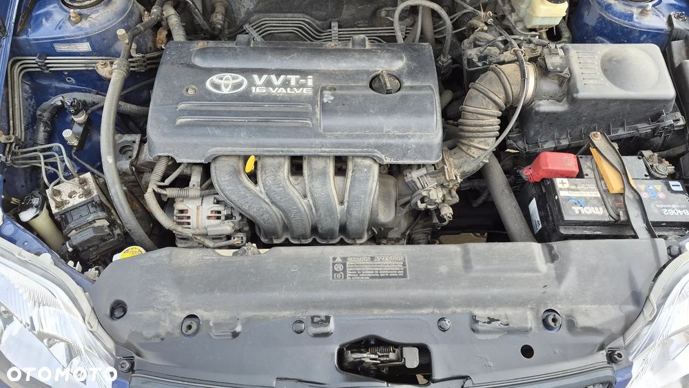 Toyota Corolla - 15