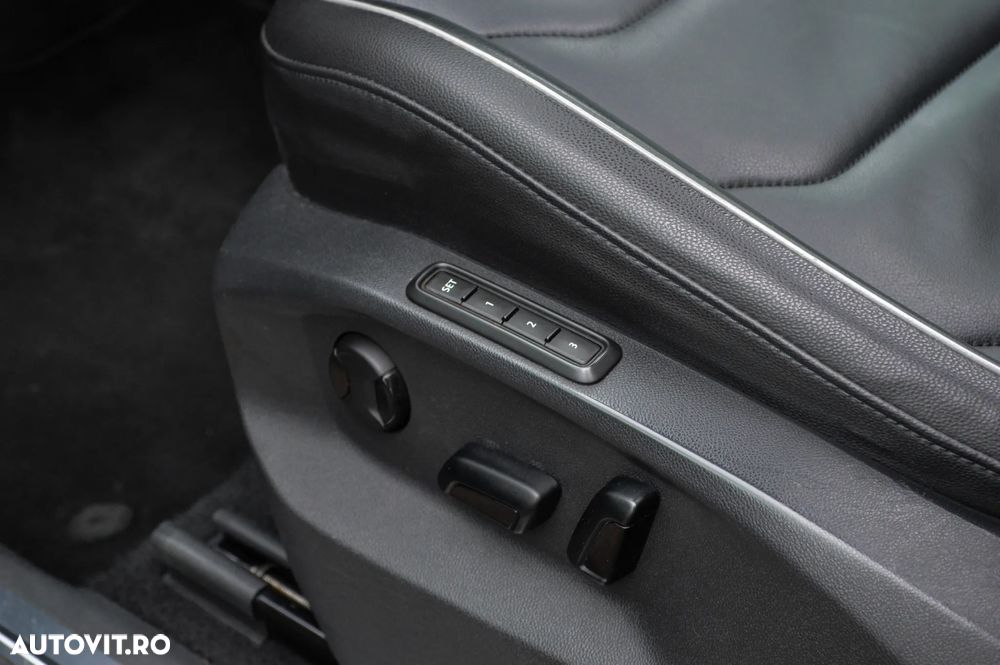 Volkswagen Tiguan 2.0 TDI SCR 4MOTION (BlueMotion Techn.) DSG Highline - 16