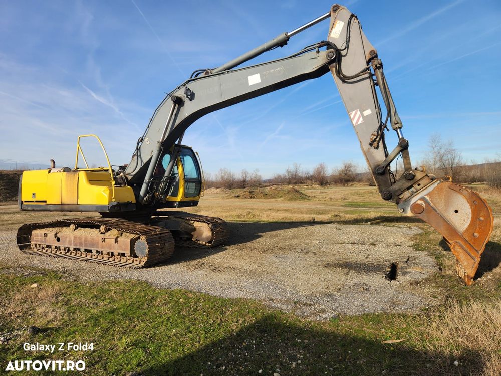 Volvo EC 240 NLC Excavator pe șenile - 3