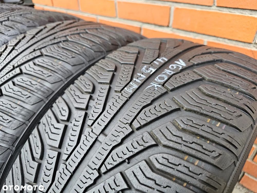 (O10) Ford Kuga Galaxy Volvo V60 Volkswagen Tiguan / 235/55R17 / Uniroyal MS Plus 77 - 3