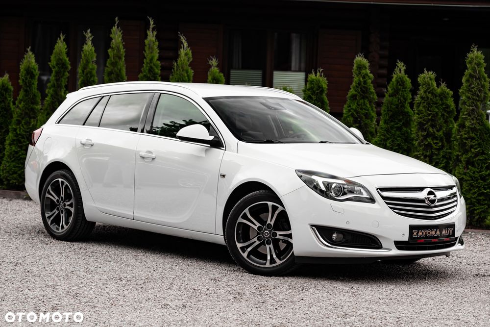 Opel Insignia 1.6 T Cosmo S&S - 4