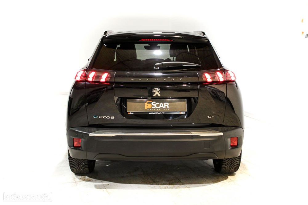 Peugeot e-2008 50 kWh GT - 4