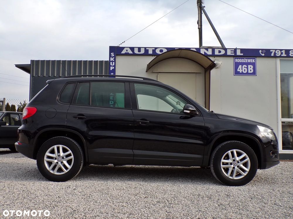 Volkswagen Tiguan - 8