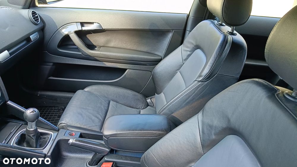 Audi A3 2.0 TDI Quattro Attraction - 25