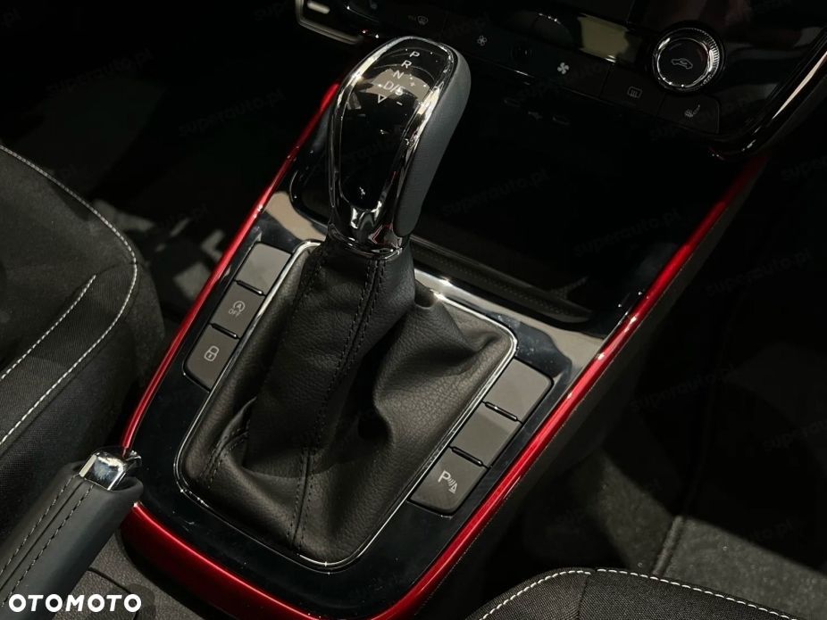 Skoda Fabia 1.5 TSI Monte Carlo DSG - 10