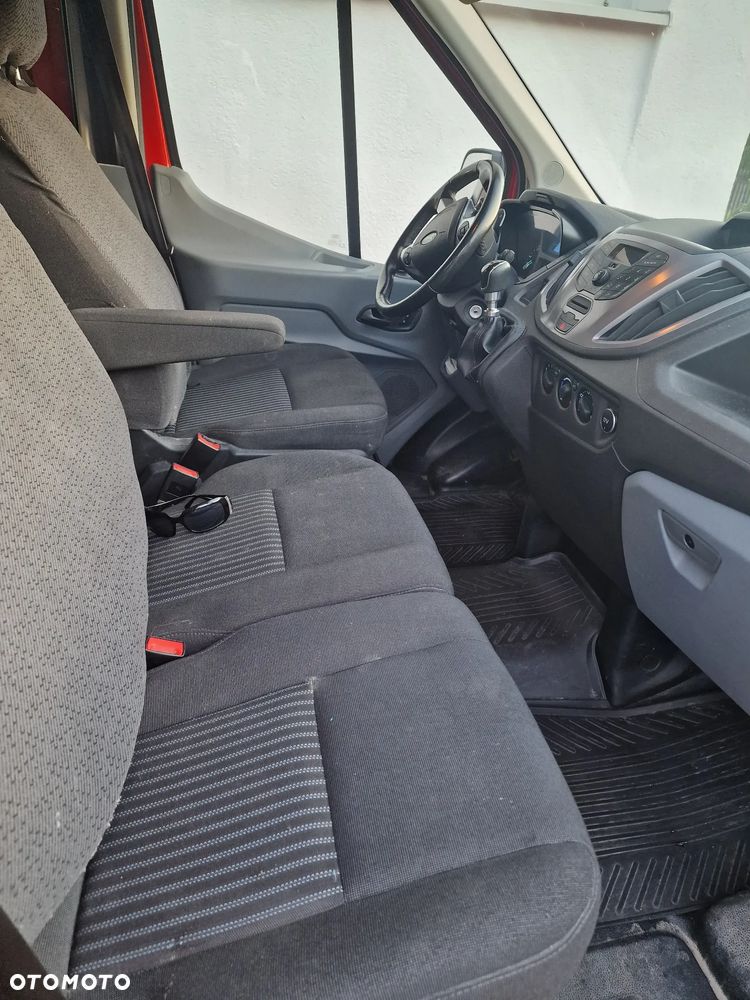 Ford Transit - 10