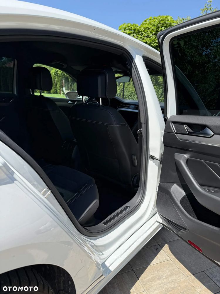 Volkswagen Passat 2.0 TSI Elegance DSG - 13