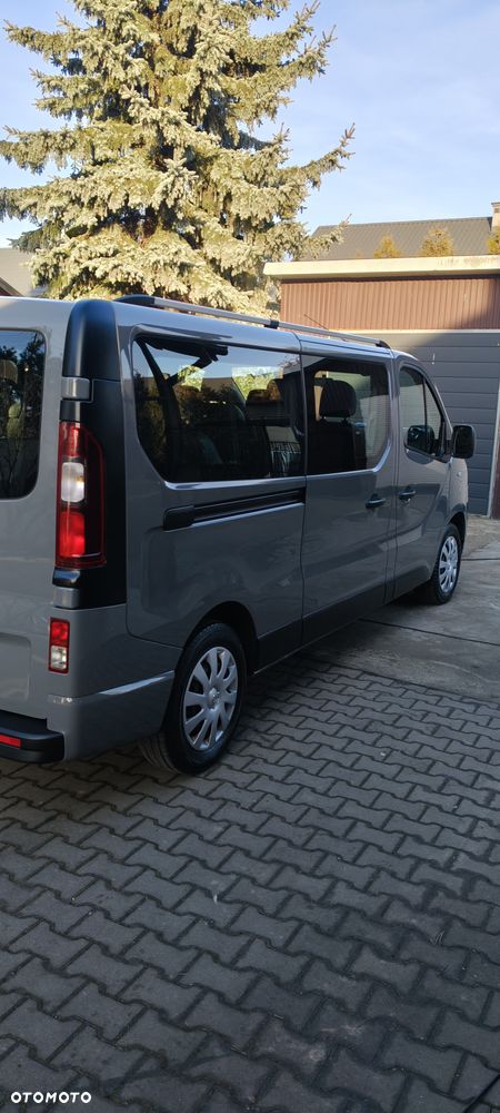 Opel Vivaro L2H1 2,9t Edition - 9