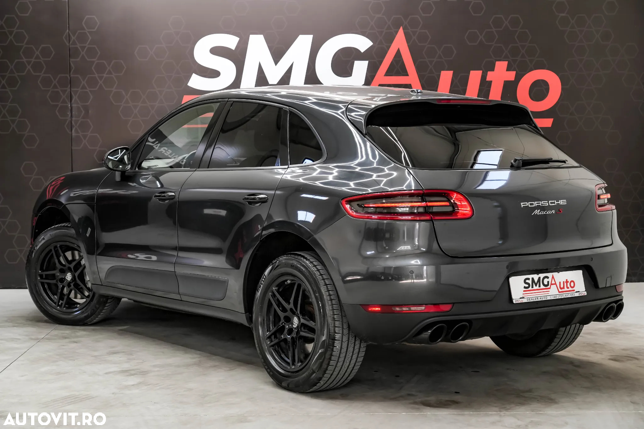 Porsche Macan - 4