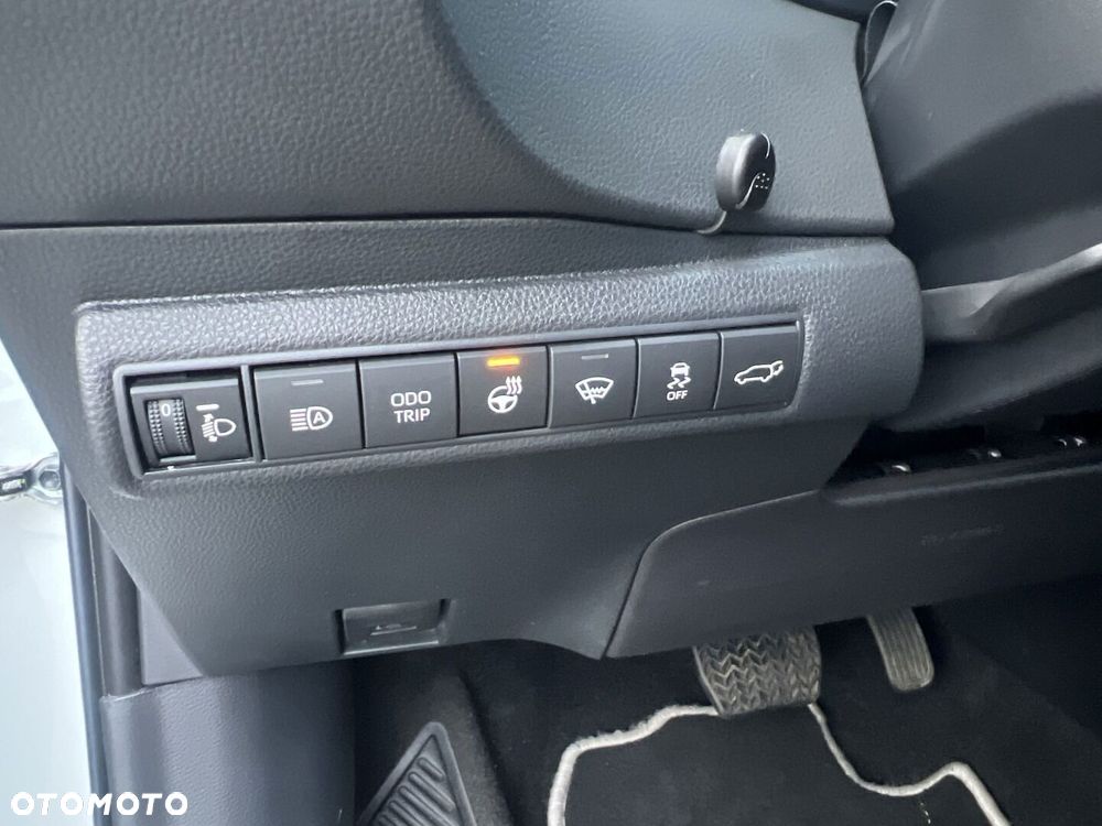 Toyota Corolla - 26