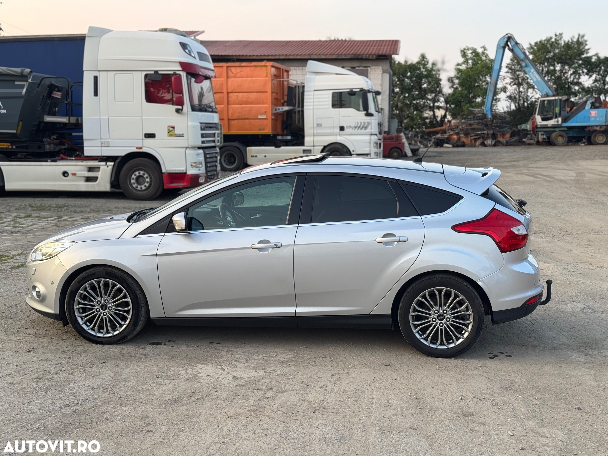Ford Focus - 8
