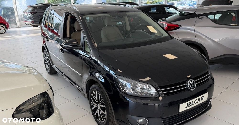 Volkswagen Touran - 10