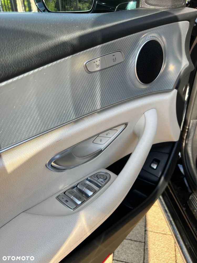 Mercedes-Benz Klasa E 200 d Business Edition 9G-TRONIC - 12