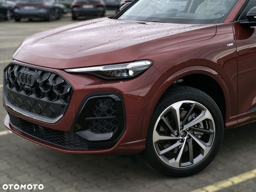 Audi Q5 Sportback - 9