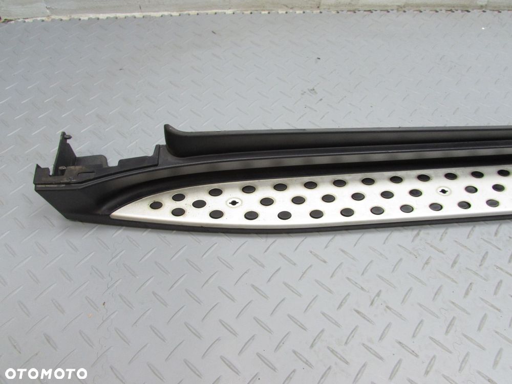 MERCEDES ML W164 06-12 NAKLADKA STOPIEN LISTWA PROGOWA LEWA - 2