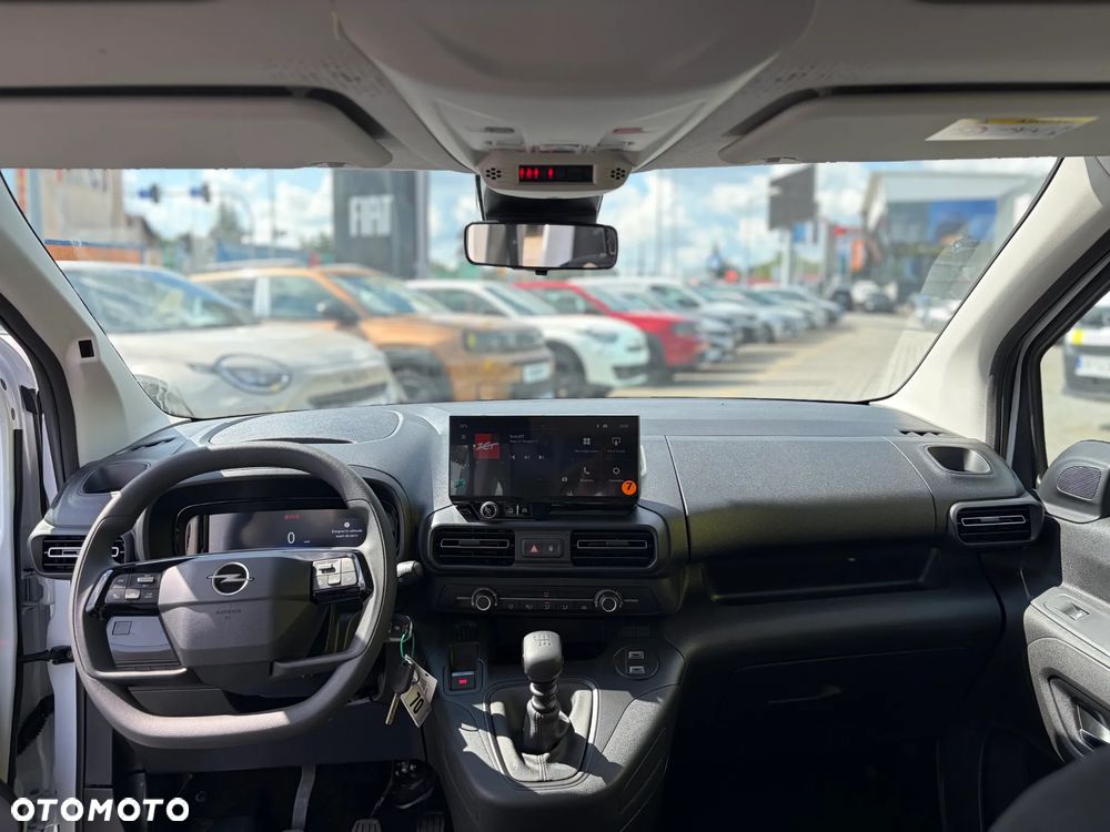 Opel Combo 1.5 CDTI Essentia S&S - 9