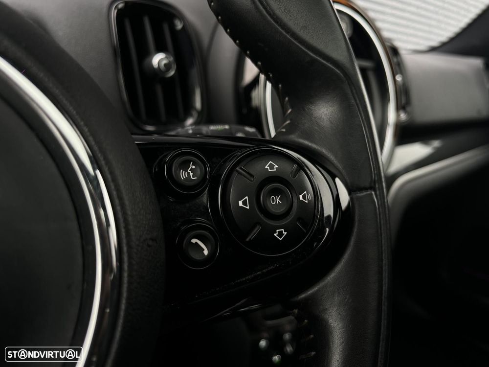 MINI Countryman Cooper SE ALL4 Auto - 14