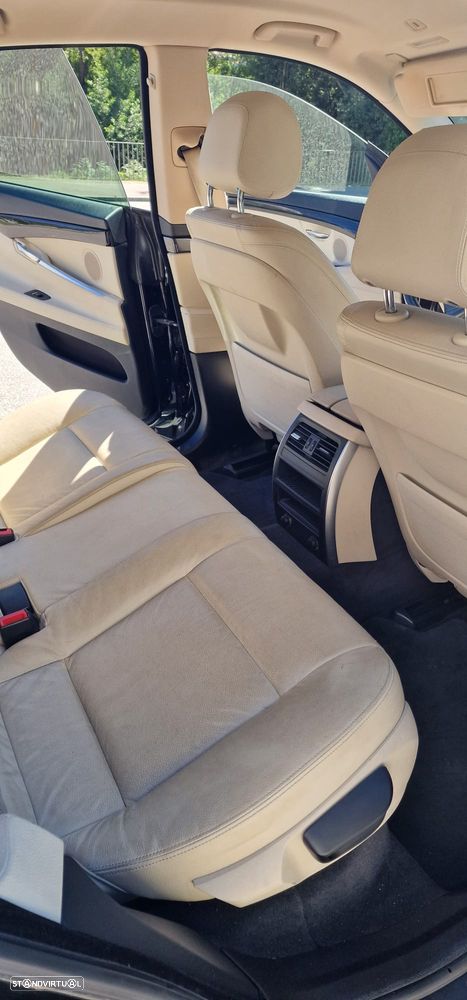 BMW 520 Gran Turismo d - 8