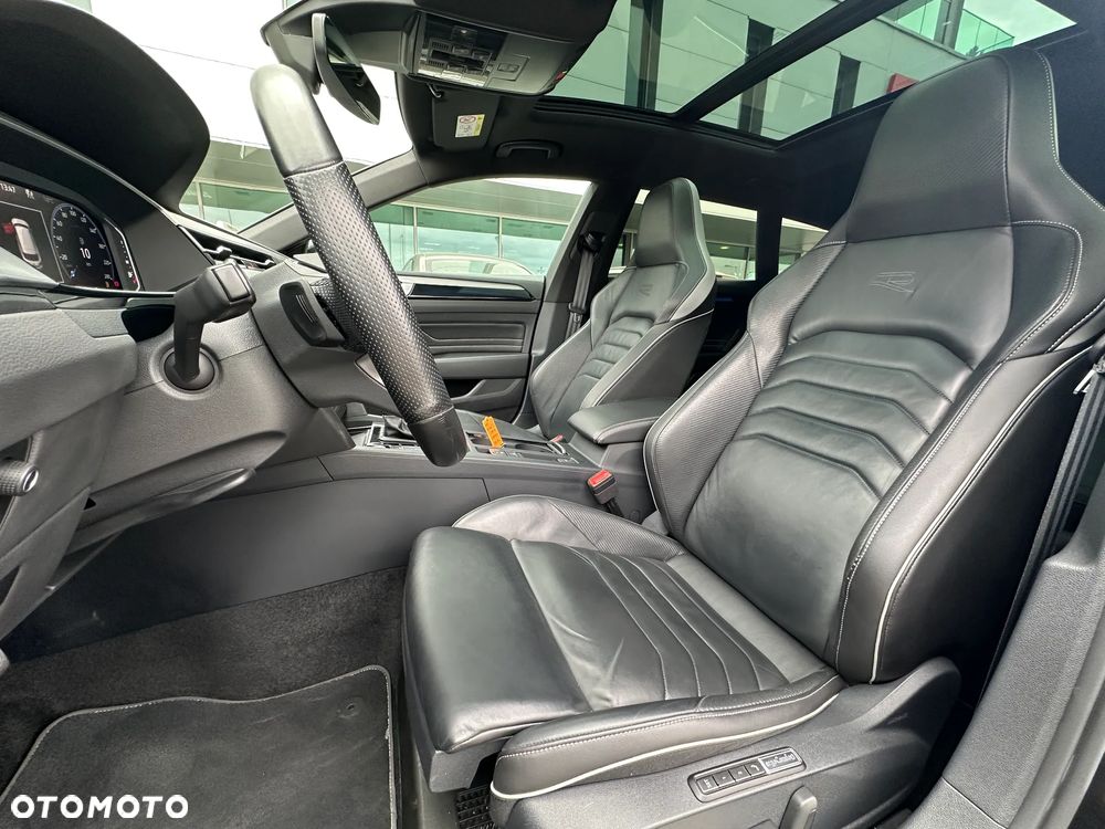 Volkswagen Arteon 2.0 TDI SCR 4Motion DSG R-Line - 17