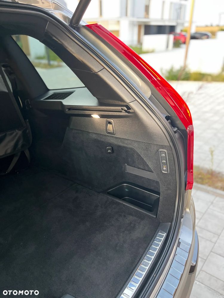 Volvo XC 90 - 14