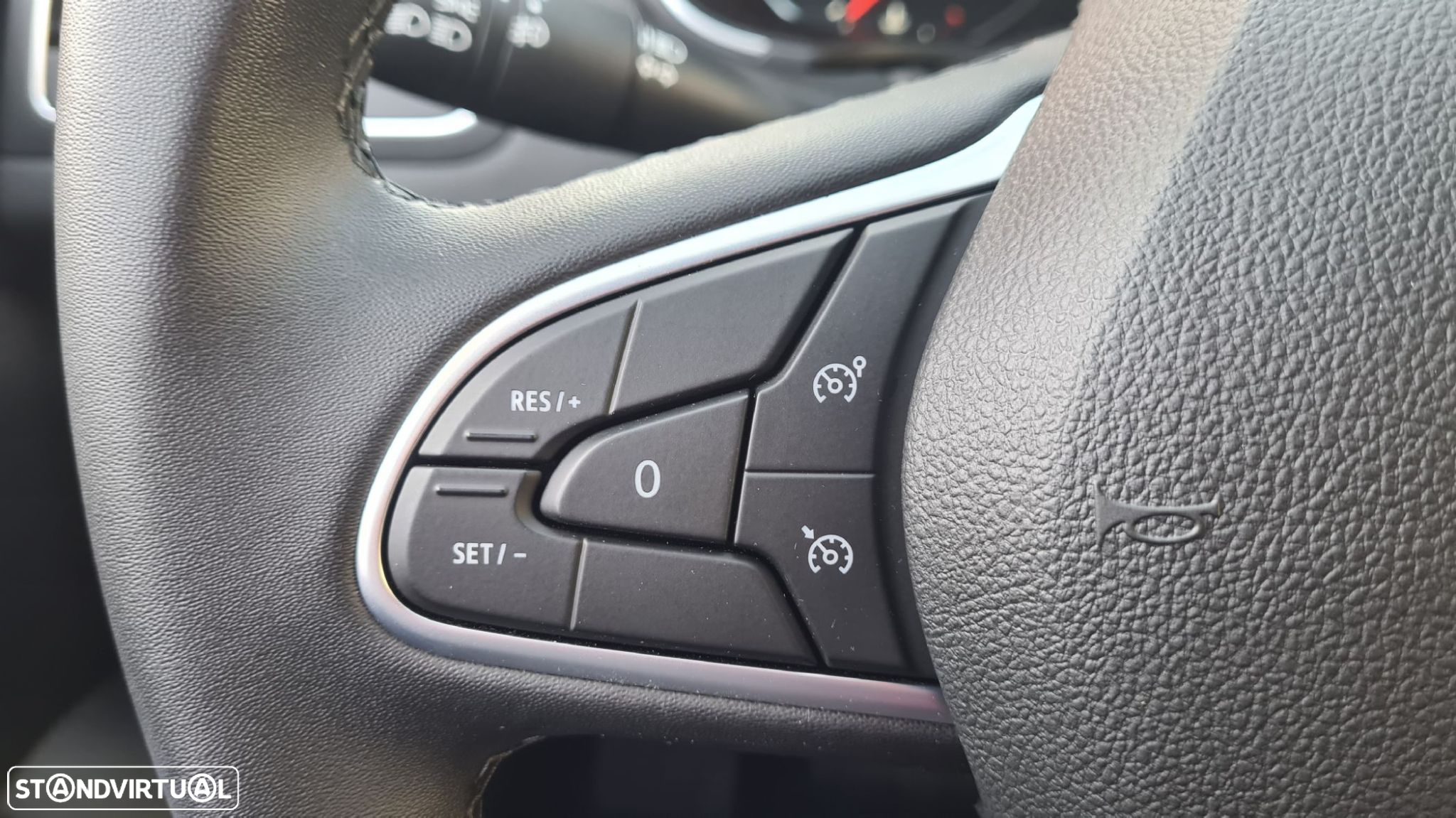 Renault Mégane 1.5 Blue dCi Intens EDC - 13