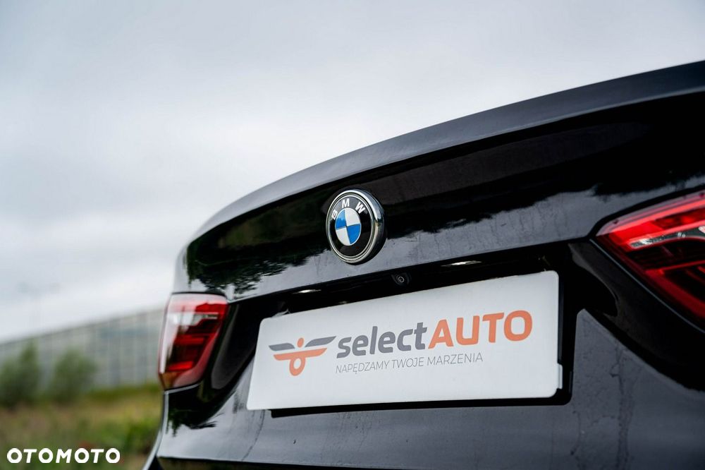 BMW X6 - 15
