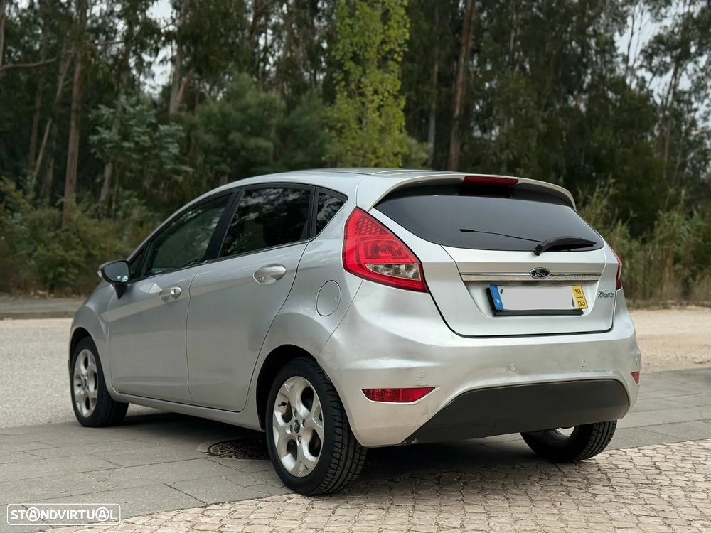 Ford Fiesta 1.25 Titanium - 4